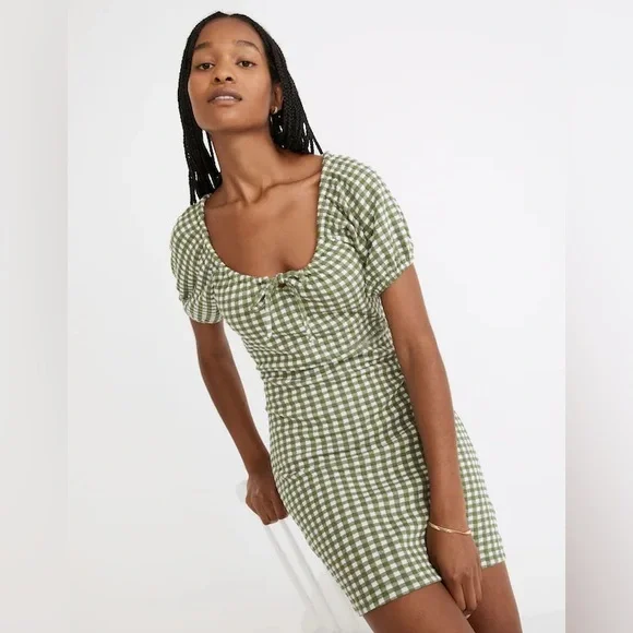 Madewell. Jacquard Puff-Sleeve Mini Dress in Faded Palm Gingham Check. Medium. - Picture 2 of 14